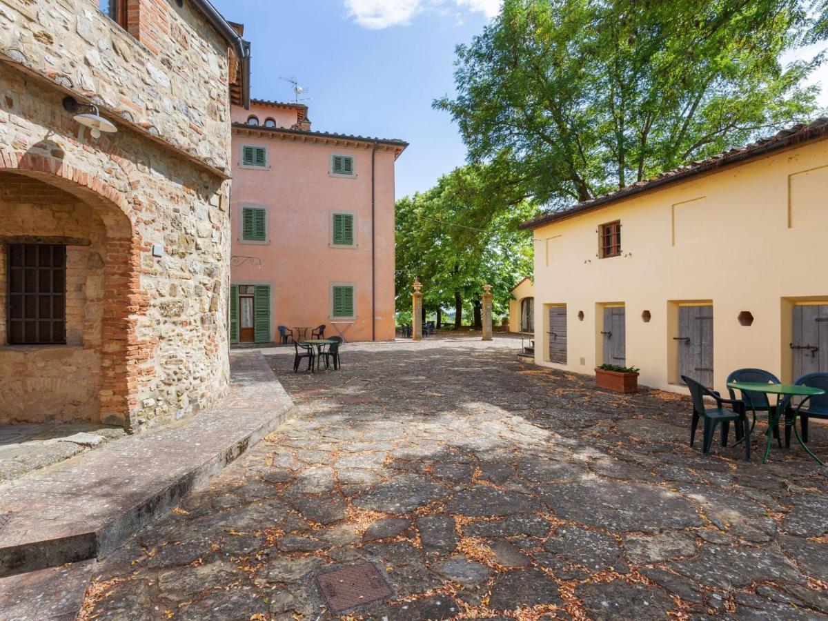 Belvilla By Oyo Toraio Barberino Val d'Elsa Luaran gambar