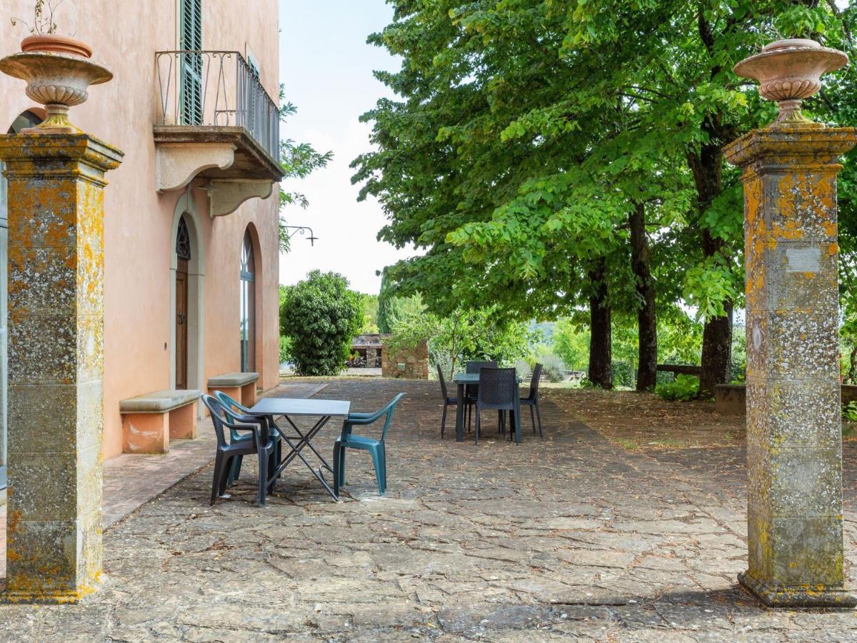Belvilla By Oyo Toraio Barberino Val d'Elsa Luaran gambar